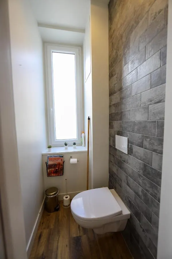 Le Rubis - T3 avec parking et 2 salles de bain. Annecy 0*,  France