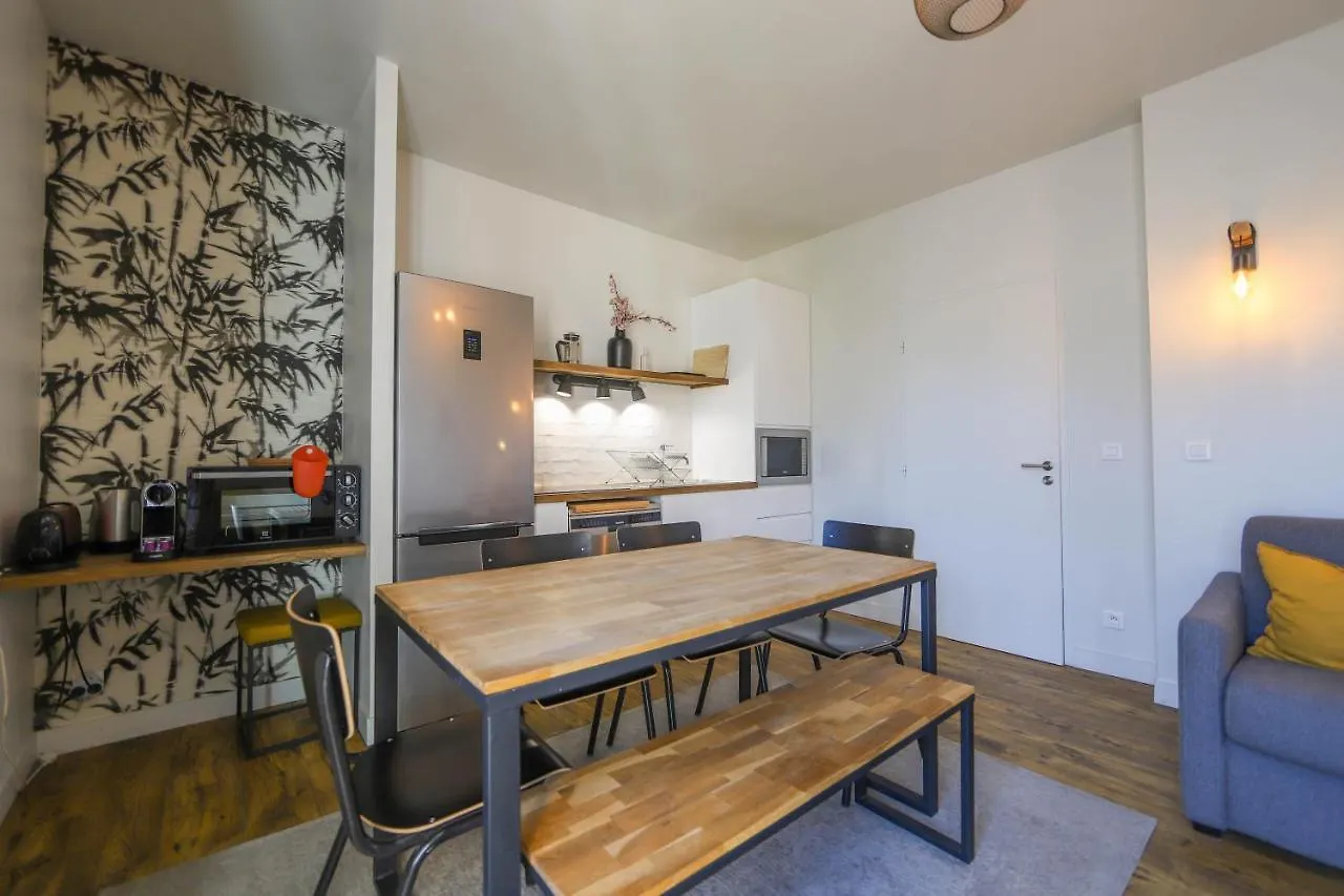 Appartement Le Rubis - T3 avec parking et 2 salles de bain. Annecy France