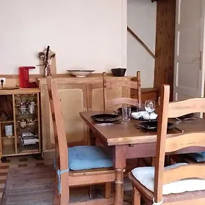  Hébergement de vacances Le Du Rocher - France
